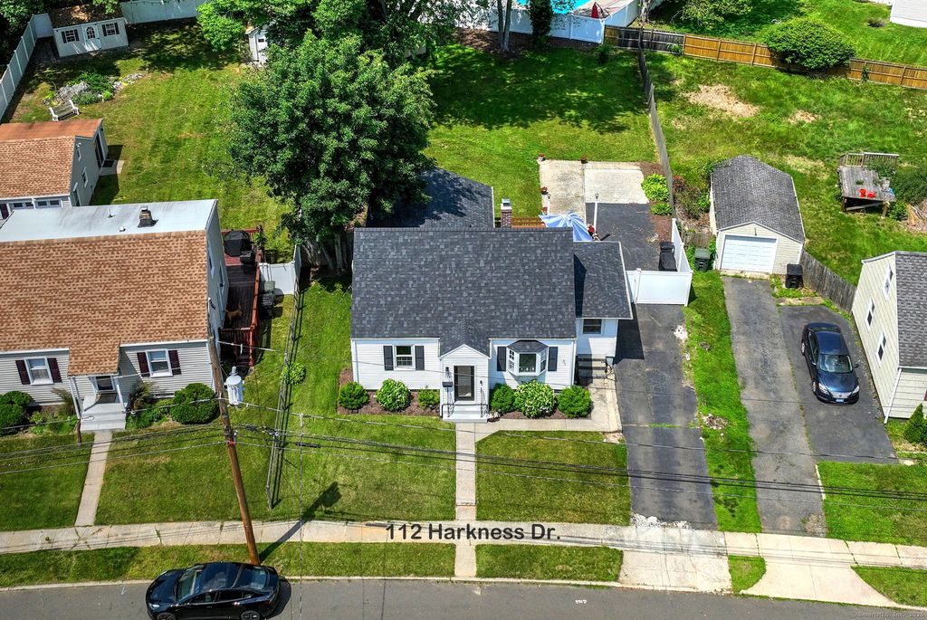112 Harkness Drive, Milford, CT 06460