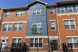 3238 S Shields Avenue, Chicago, IL 60616