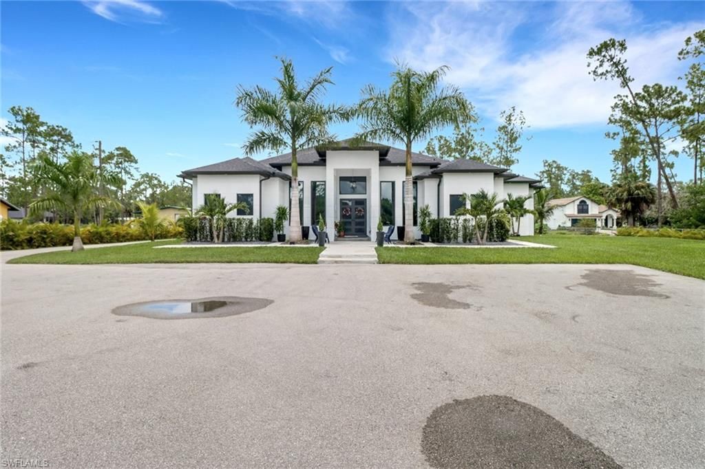 3737 14th AVE NE, Naples, FL 34120