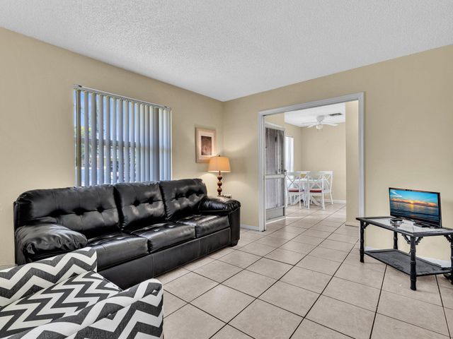 1610 NW 18th Avenue 96d, Delray Beach, FL 33445