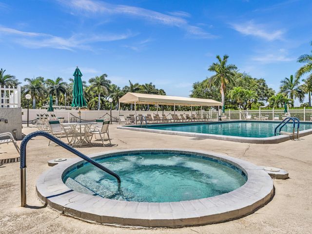 1610 NW 18th Avenue 96d, Delray Beach, FL 33445