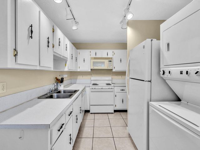 1610 NW 18th Avenue 96d, Delray Beach, FL 33445