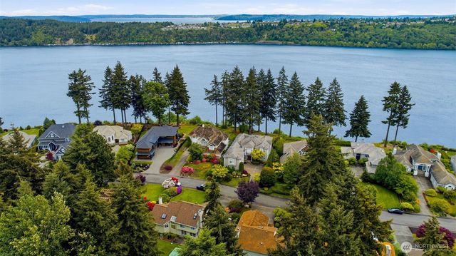 3308 9th Avenue Ct NW, Gig Harbor, WA 98335