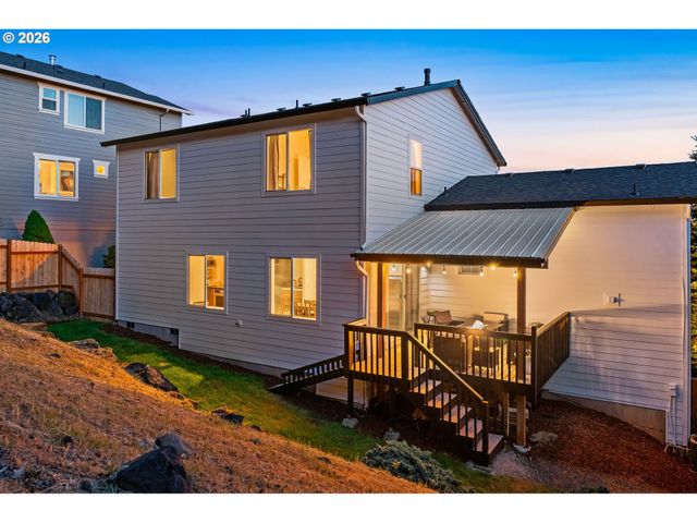 913 W Y St, Washougal, WA 98671