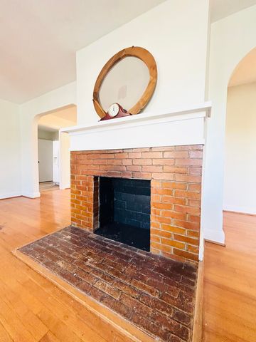 325 N 4th Street, Danville, KY 40422