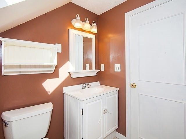 28 Copley Avenue, Waltham, MA 02452