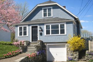 28 Copley Avenue, Waltham, MA 02452