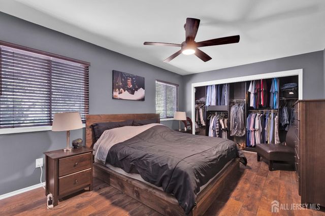 10 Old Bridge Plaza, Middlesex, NJ 08857