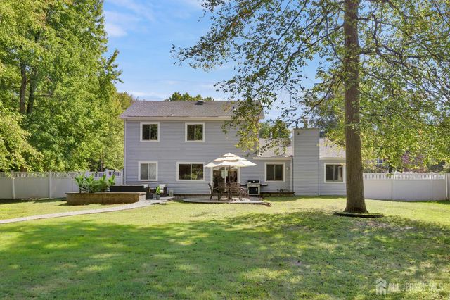 10 Old Bridge Plaza, Middlesex, NJ 08857