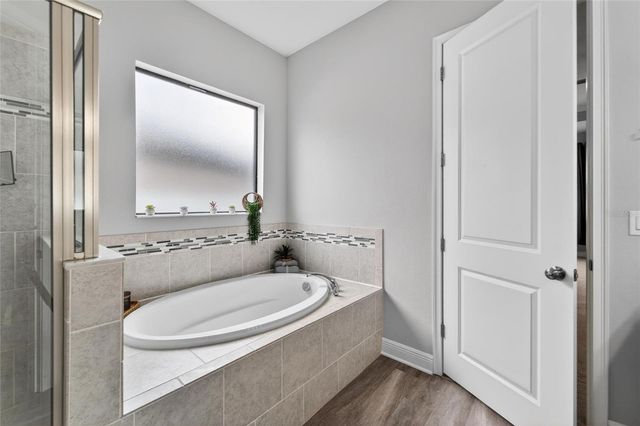 3925 SALIDA DELSOL DRIVE, Sun City Center, FL 33573