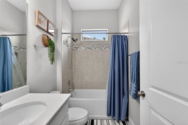 3925 SALIDA DELSOL DRIVE, Sun City Center, FL 33573