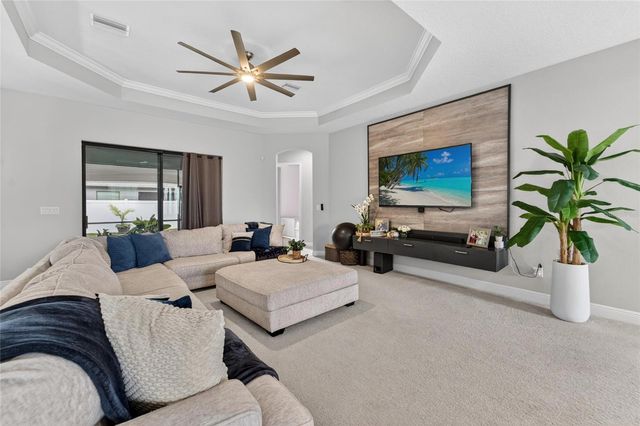 3925 SALIDA DELSOL DRIVE, Sun City Center, FL 33573