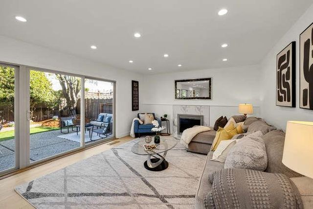 940 Marlin Avenue, Foster City, CA 94404