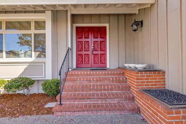 940 Marlin Avenue, Foster City, CA 94404