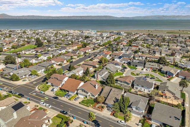 940 Marlin Avenue, Foster City, CA 94404