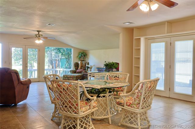415461 E 1094 Road, Checotah, OK 74426