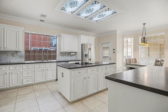 2515 Masters Drive, League City, TX 77573