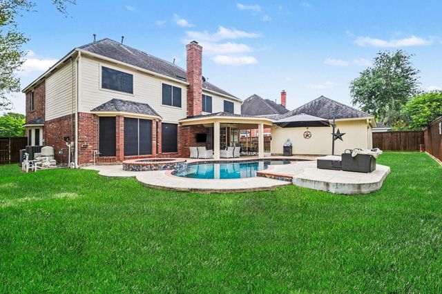 2515 Masters Drive, League City, TX 77573