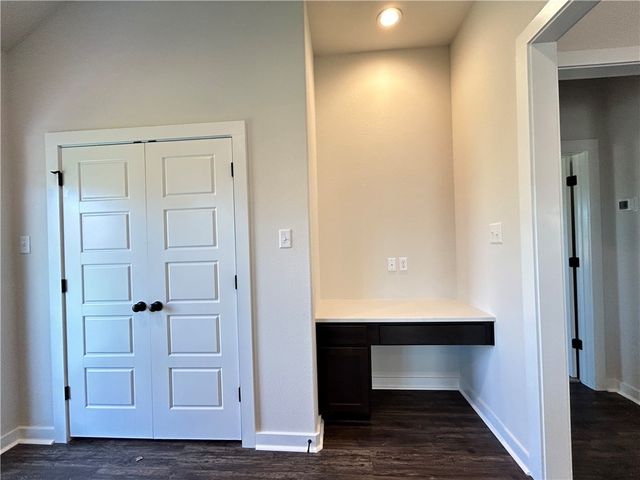 1937 Pinemont View Drive, Bryan, TX 77807