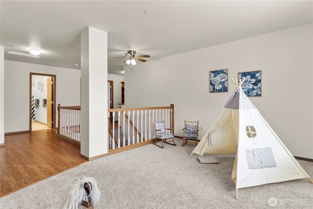 1662 Jensen Avenue, Dupont, WA 98327