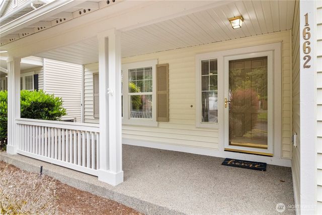 1662 Jensen Avenue, Dupont, WA 98327