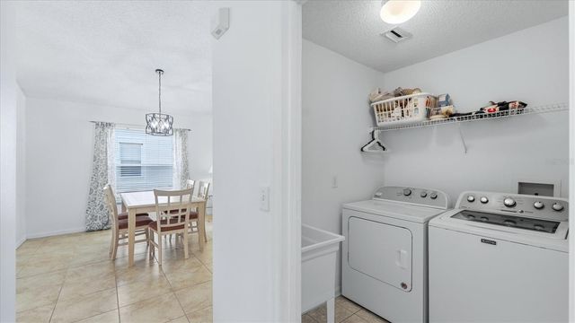 4506 SANIBEL WAY, Bradenton, FL 34203