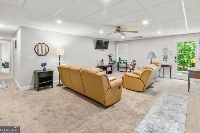 6426 Kettle Creek Way, Flowery Branch, GA 30542