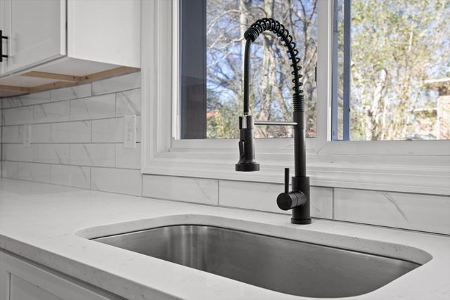 108 Avis Drive, Dalton, GA 30721