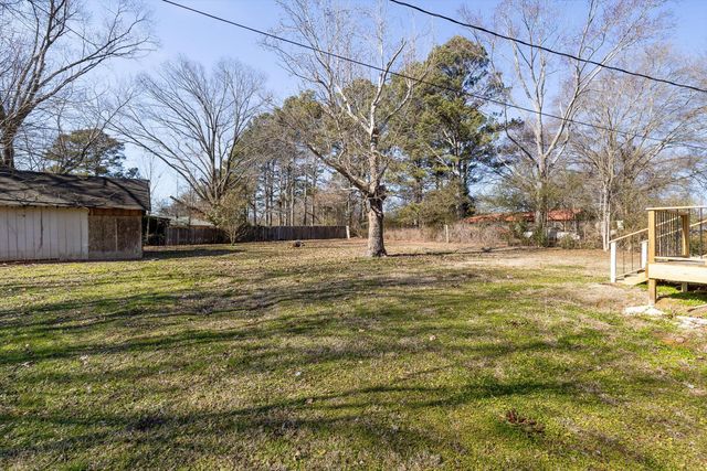 108 Avis Drive, Dalton, GA 30721