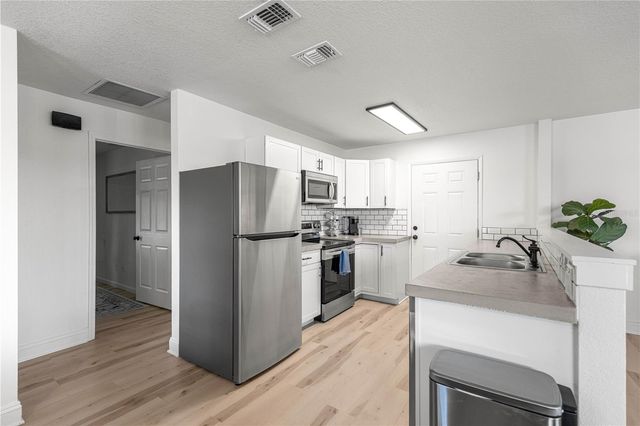431 NW 60TH AVENUE, Ocala, FL 34482