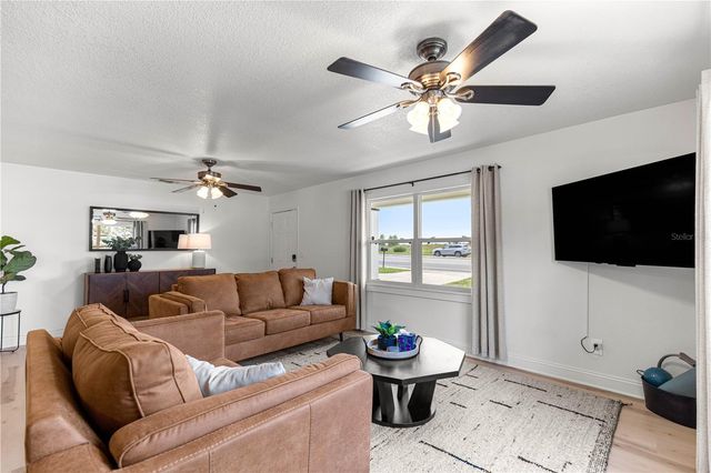 431 NW 60TH AVENUE, Ocala, FL 34482