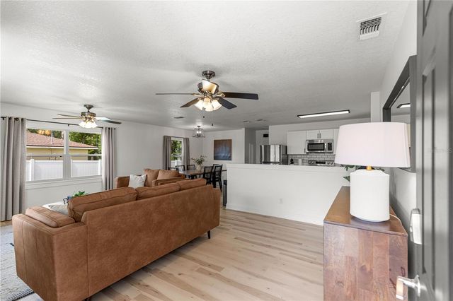 431 NW 60TH AVENUE, Ocala, FL 34482