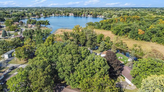 4434 Allison Drive, Leoni Twp, MI 49254