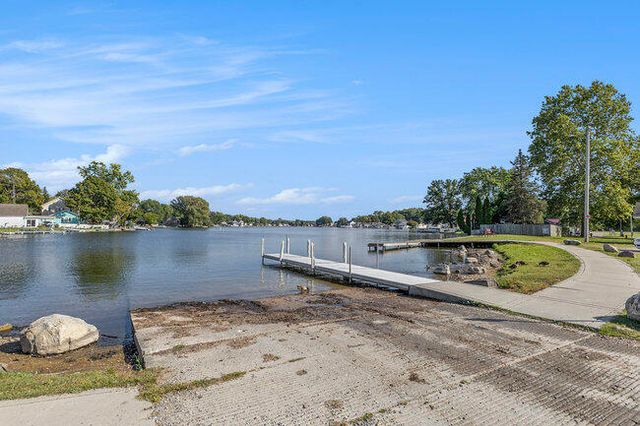 4434 Allison Drive, Leoni Twp, MI 49254