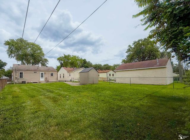 5932 Katherine Street, Taylor, MI 48180
