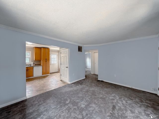 5932 Katherine Street, Taylor, MI 48180