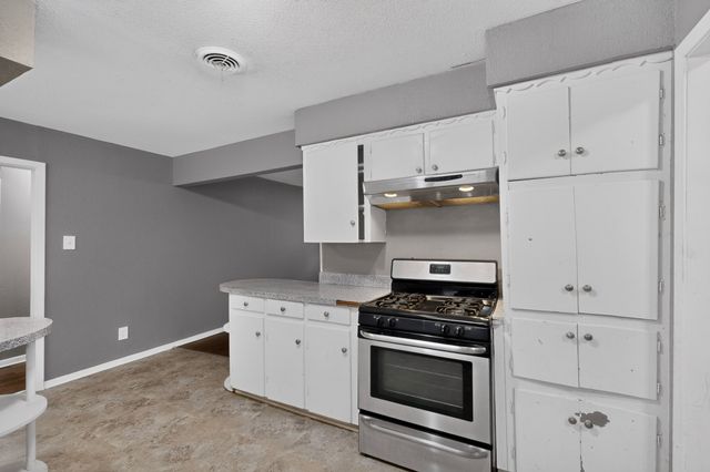 101 Spinner Circle, Desoto, TX 75115