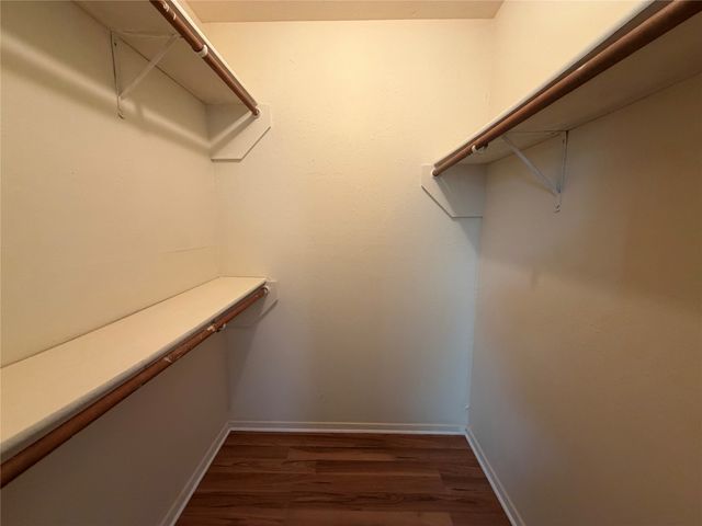 425 Signal Hill Court N, Fort Worth, TX 76112