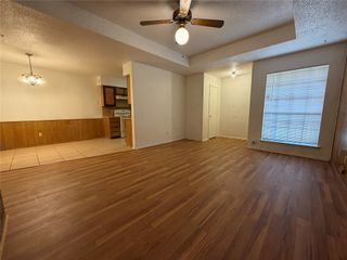 425 Signal Hill Court N, Fort Worth, TX 76112