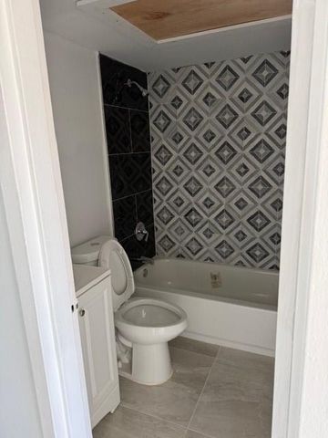 4141 NW 26th Street, Lauderhill, FL 33313
