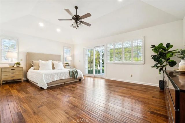 25123 Barnhill, Saugus, CA 91350