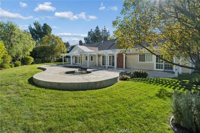 25123 Barnhill, Saugus, CA 91350