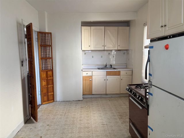 104-40 114th Street, Jamaica, NY 11419