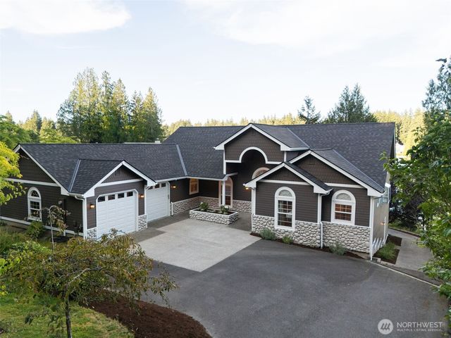 180 E Westlake Drive N, Allyn, WA 98528
