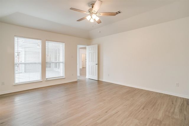 3212 Riverwood Drive, Fort Worth, TX 76116