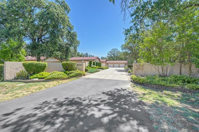3557 Bankhead Rd, Loomis, CA 95650