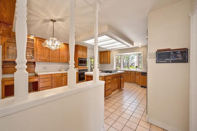 3557 Bankhead Rd, Loomis, CA 95650