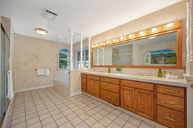 3557 Bankhead Rd, Loomis, CA 95650