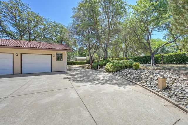 3557 Bankhead Rd, Loomis, CA 95650