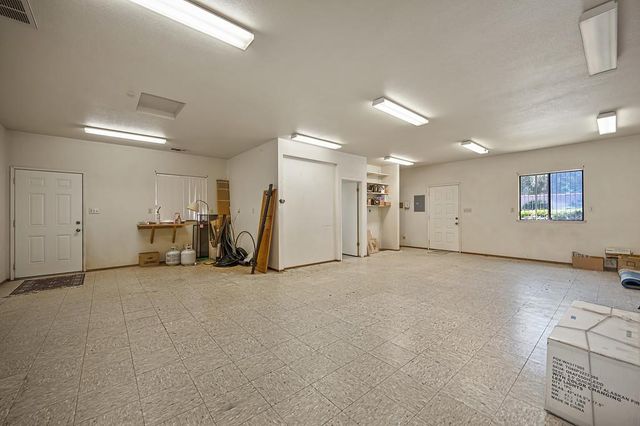 3557 Bankhead Rd, Loomis, CA 95650